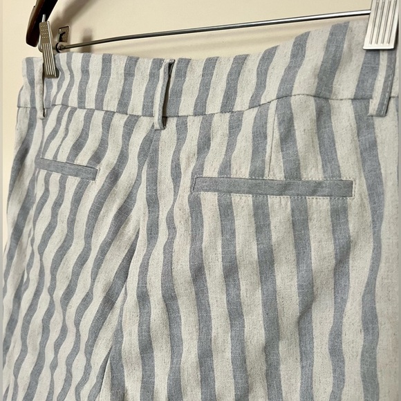 SHARAGANO Women’s Linen Blend Crop Blue Cream Stretchy Stripe Pants Size 6 - Picture 4 of 13